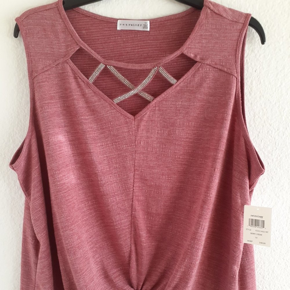 Retrology Sleeveless Women's Top - SZ 1X